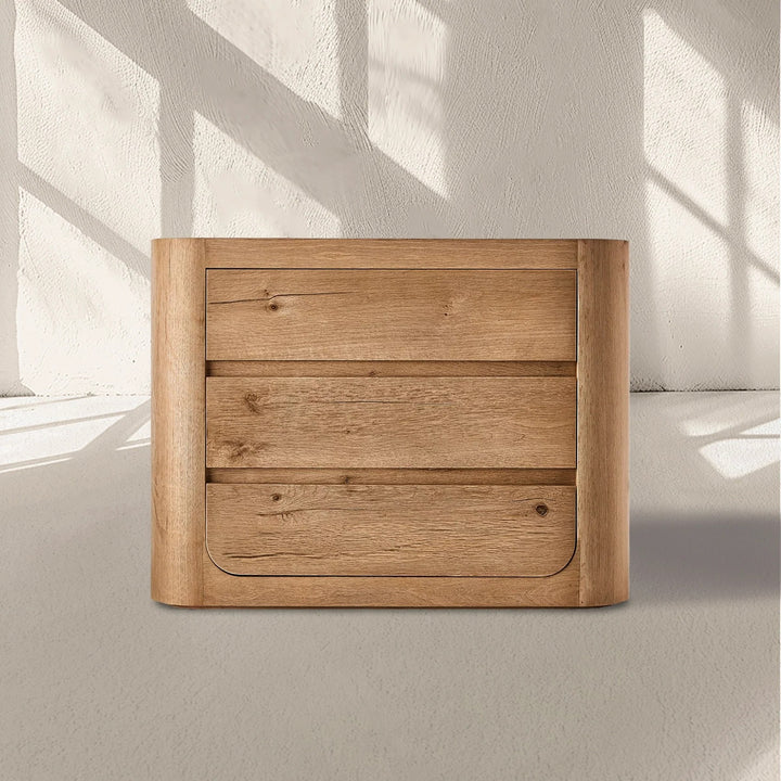 Oslina Closed Nightstand