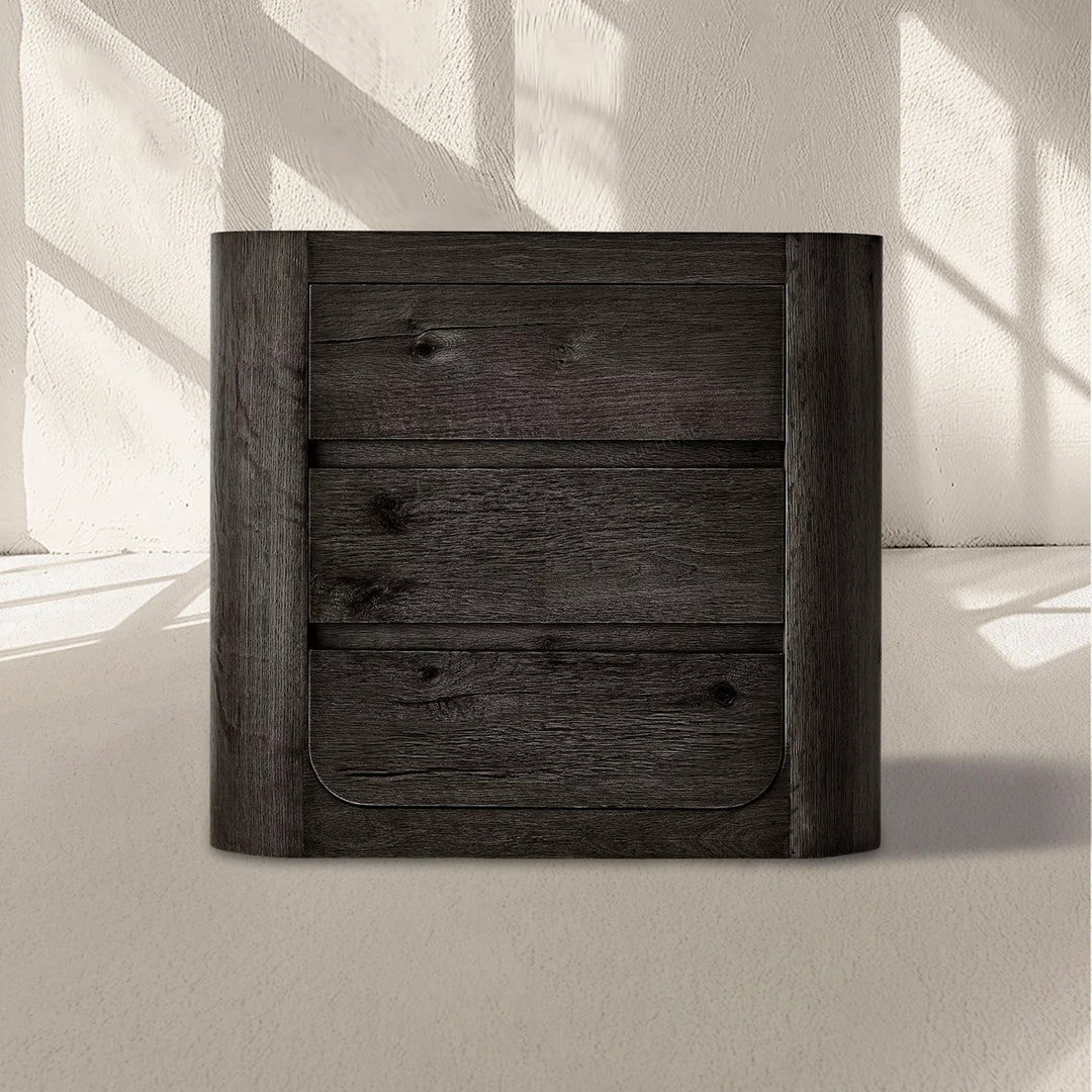 Oslina Closed Nightstand