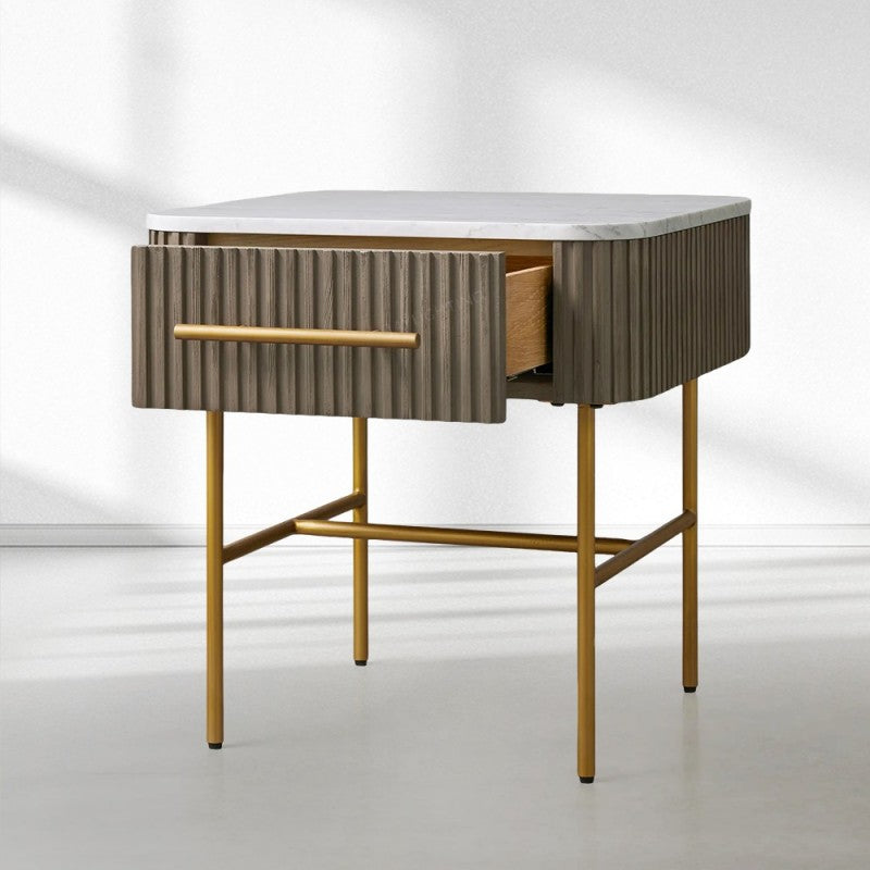 Fioley End Table with Drawer