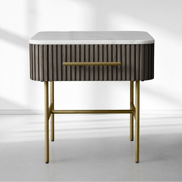 Fioley End Table with Drawer