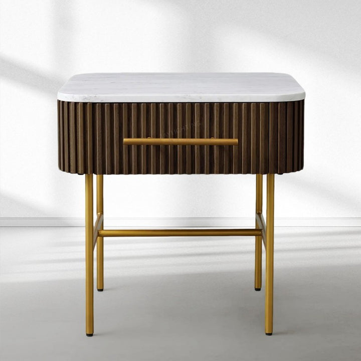 Fioley End Table with Drawer
