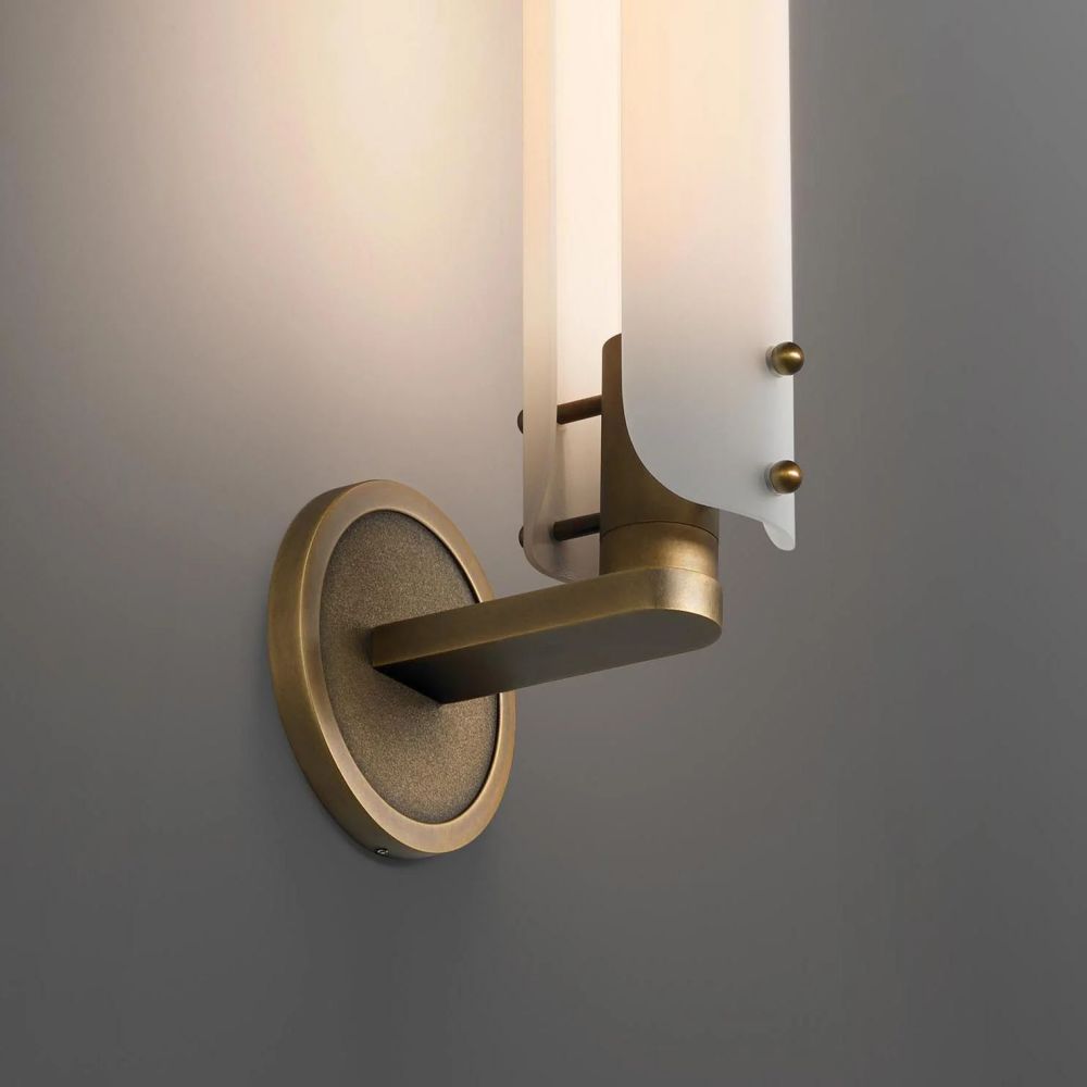 Dorian Sconce